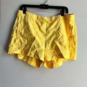 Adidas Butter Yellow Women's Athletic Shorts size L
